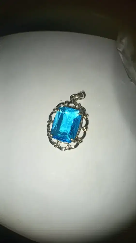 Batu cincin mulia dan akik dipilih