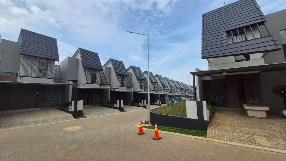 Rumah siap huni, cukup booking,tanpa DP lokasi di Ciater BSD Tangsel