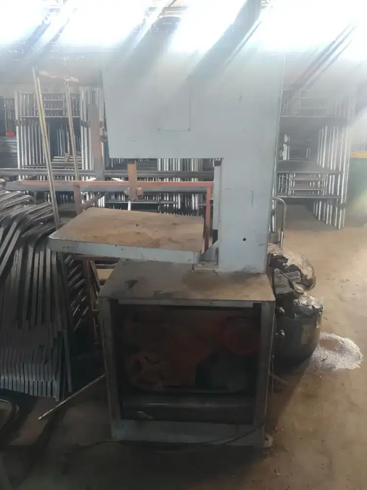 Jual mesin potong kayu made in japan