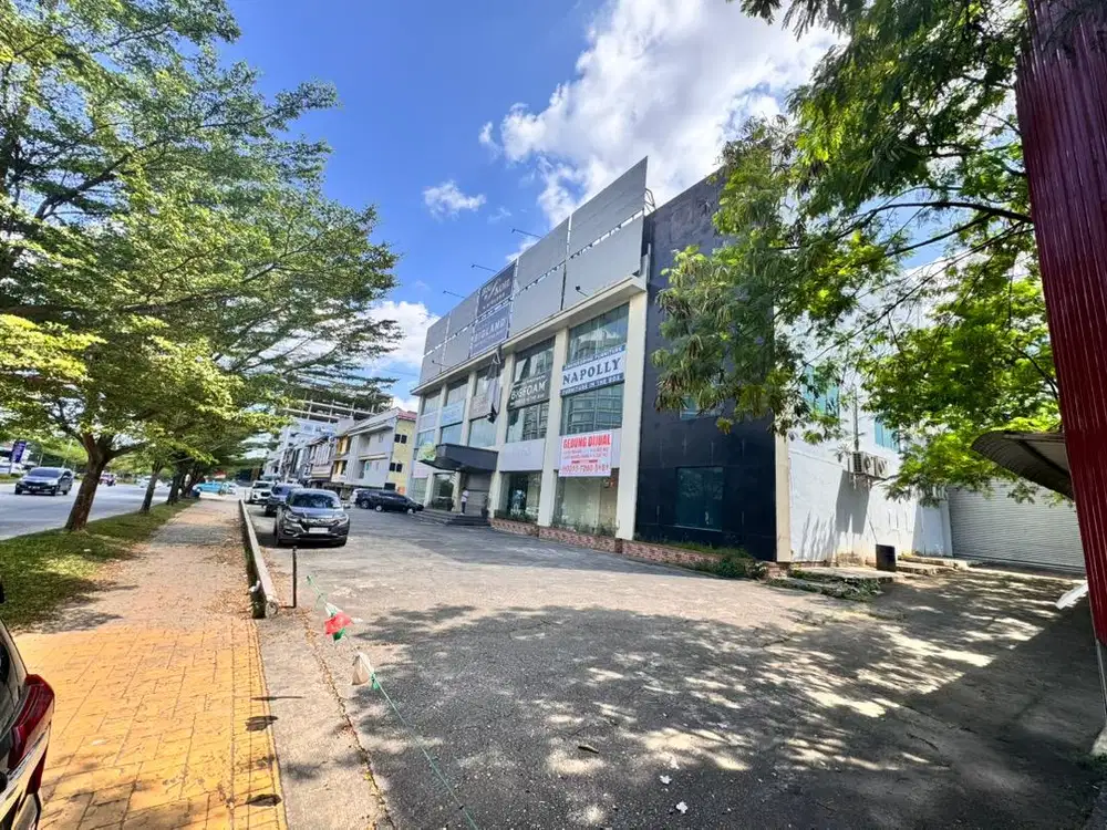 Di Jual Gedung Kaca Depan Aston pelita Jalan Sriwijaya