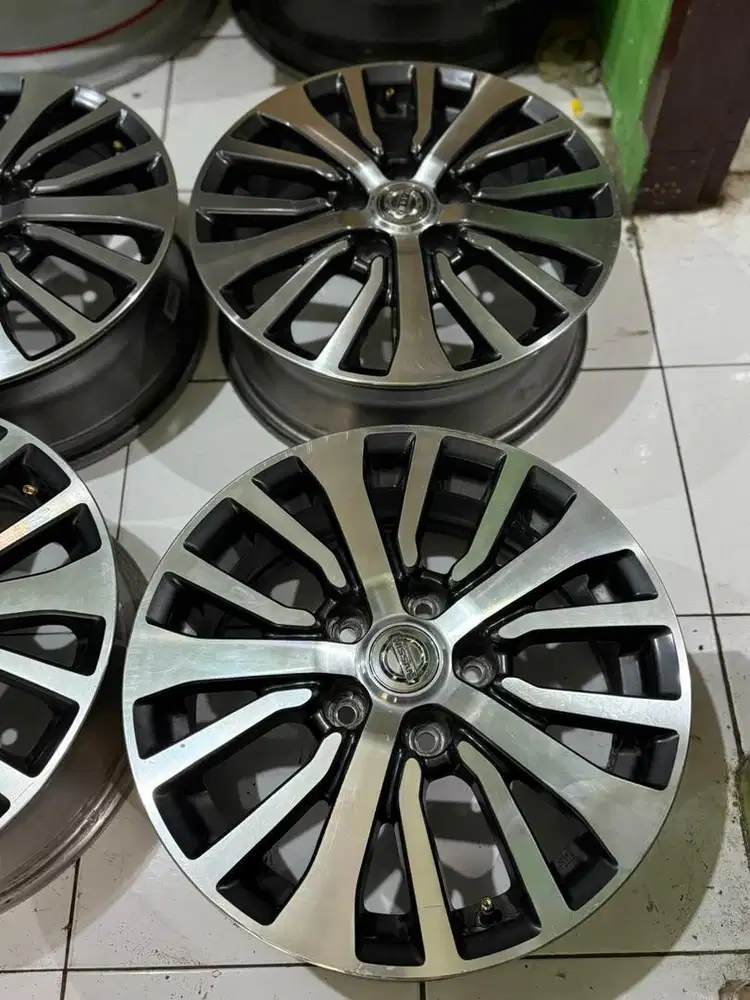 Velg Nissan SERENA R.16 ori