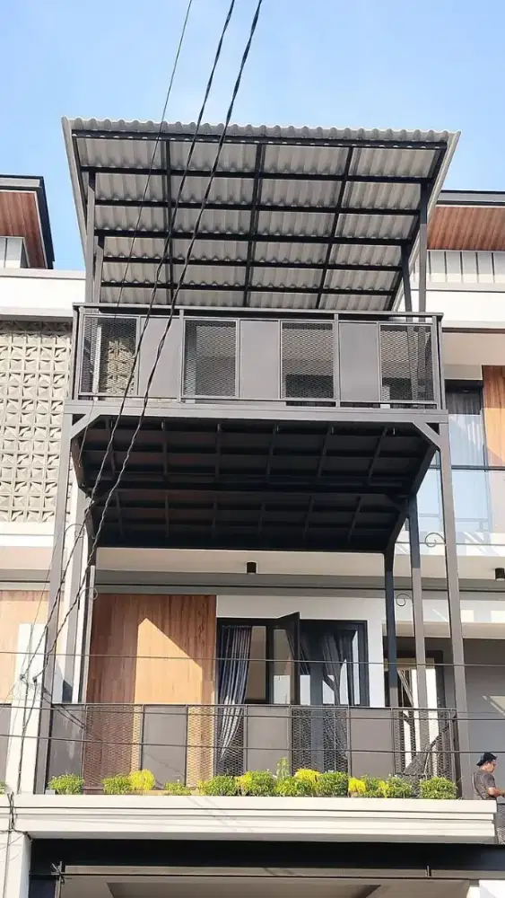 Kanopi balkon mezzanine