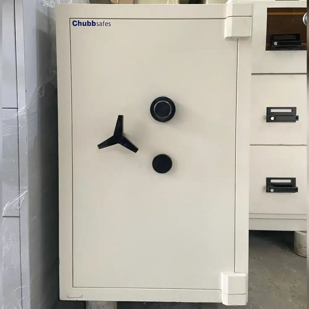 Brankas chubb cobra T.98 Rekondisi brangkas chubbsafes brangkas uang