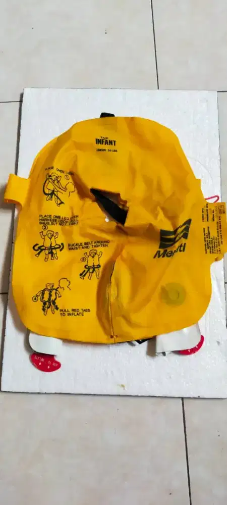 Pelampung pesawat baru belom terpakay