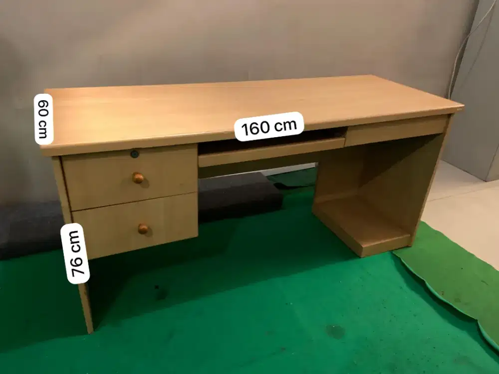 Meja komputer bekas Meja Kantor 1 biro P.160cm