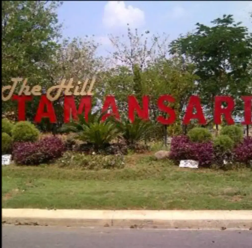 Rumah Area Perbukitan Super Strategis