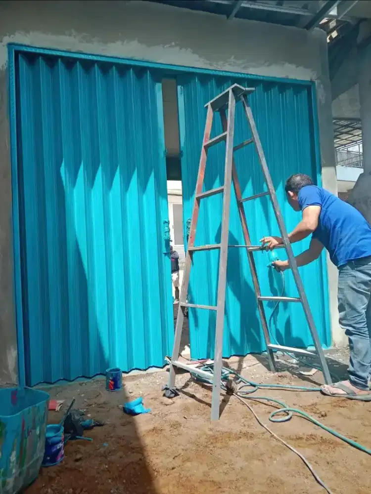 Folding gate & Rolling door