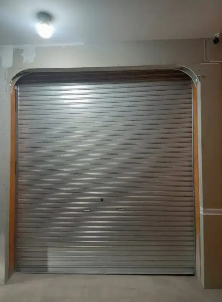 Folding gate & Rolling door