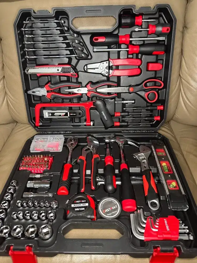 Eastvolt 218-Piece Household Tool Kit Perkakas