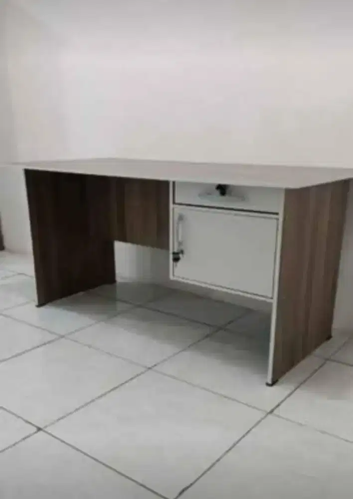 Meja Tulis 1/2 Biro 120 Sonoma - White