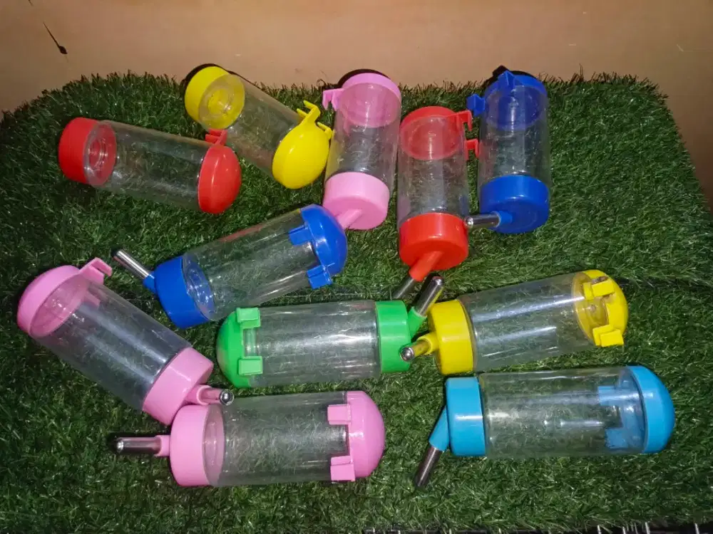 Botol minum kelinci kucing lainnya