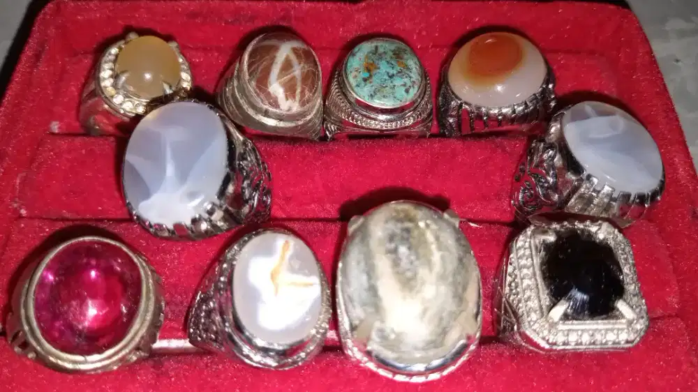 Jual macam2 batu akik dan permata