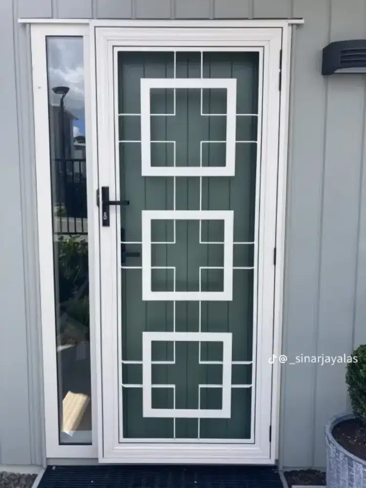 Pintu double / tralis besi