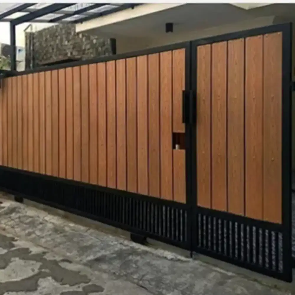 Pintu Pager Gerbang motif kayu wooplng rangka hoolw galpanis