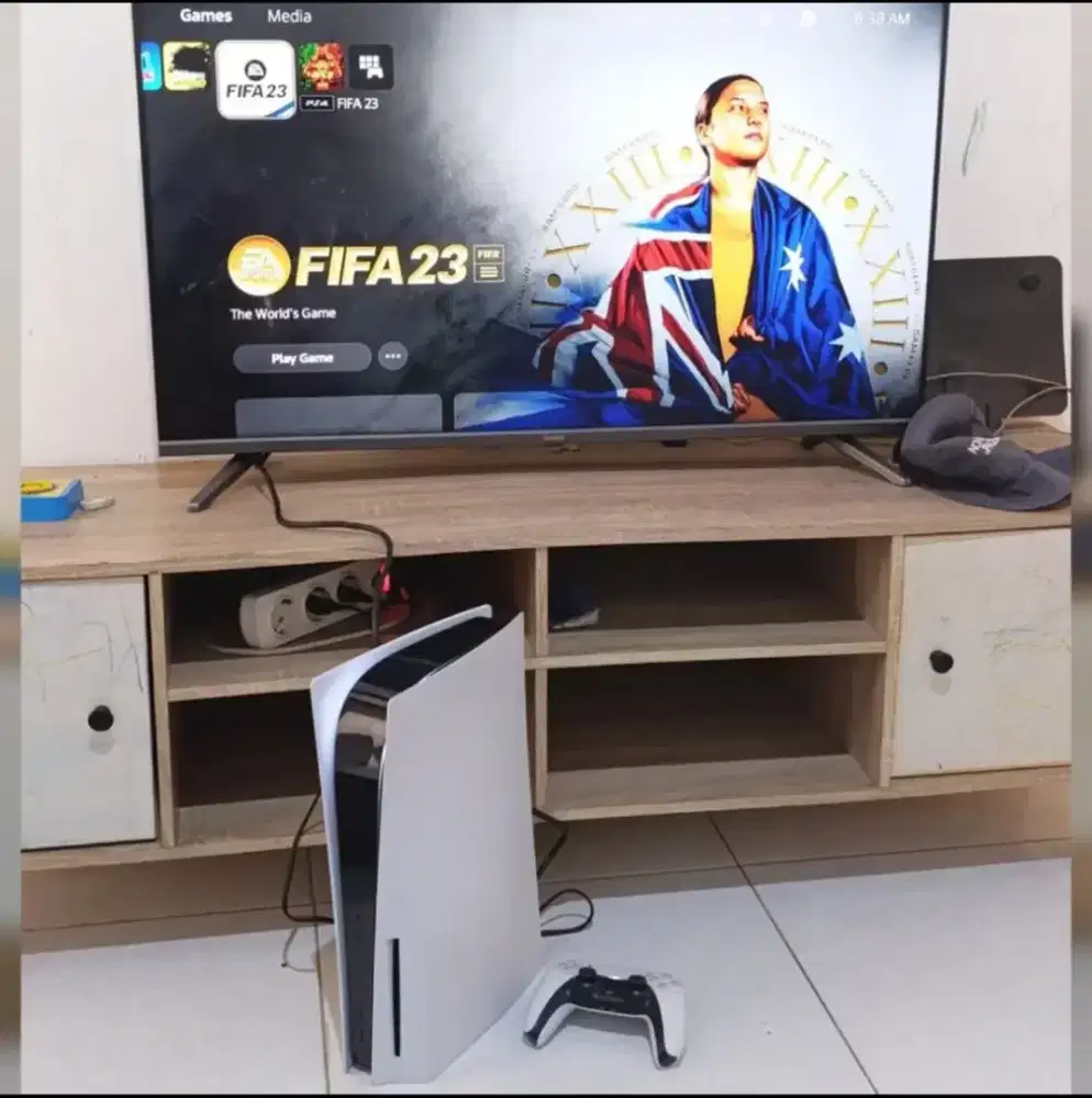 PS5 DIS FULLSET DAN GAME MULUS SEPERTI BARU JARANG PAKE SUDAH ADA GAME