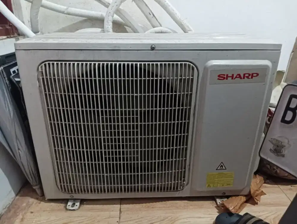 Ac sharp 3/4 pk Thailand 560 watt (hemat)