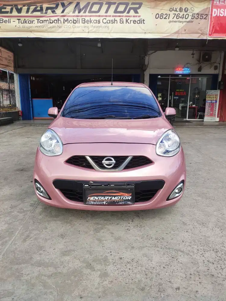 Nissan March 1.2 XS CBU Automatic 2014 Merah Muda Pink Terawat Bagus