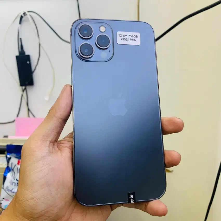 IPHONE 12 PROMAX 256GB ALL OPERATOR FULLSET