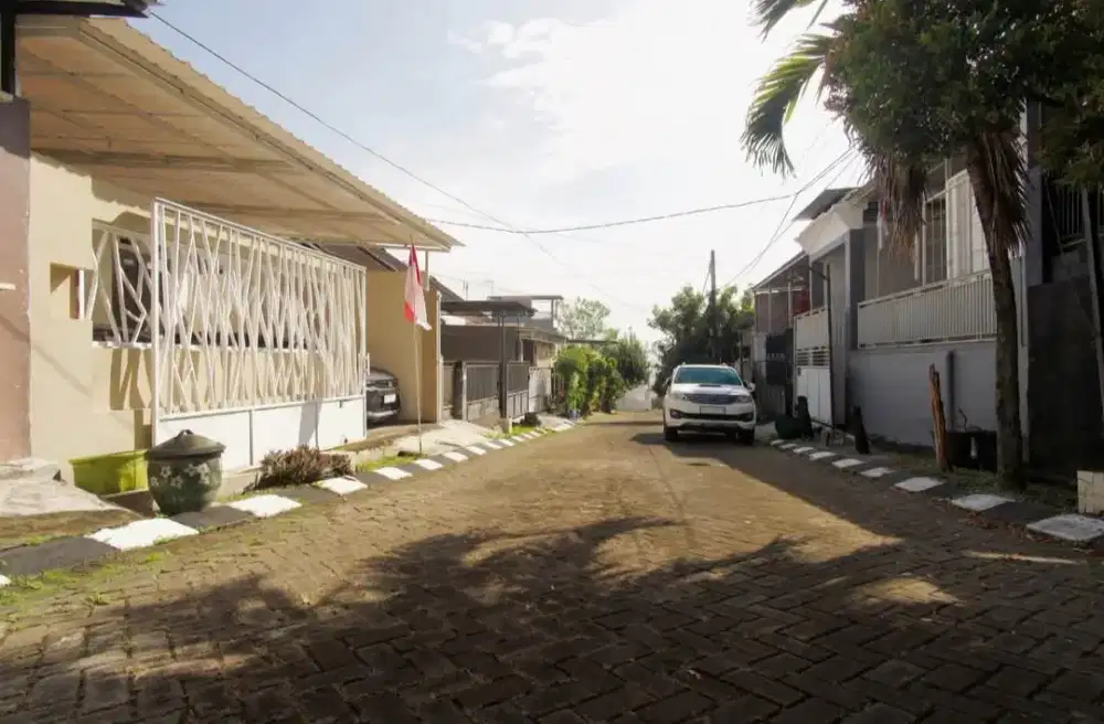 Rumah Dijual Lokasi Villa Bukit Sengkaling Dekat Oma Campus