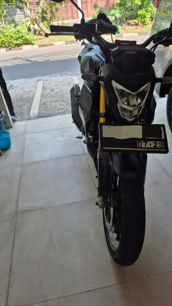 Dijual CB150R Streetfire 2021