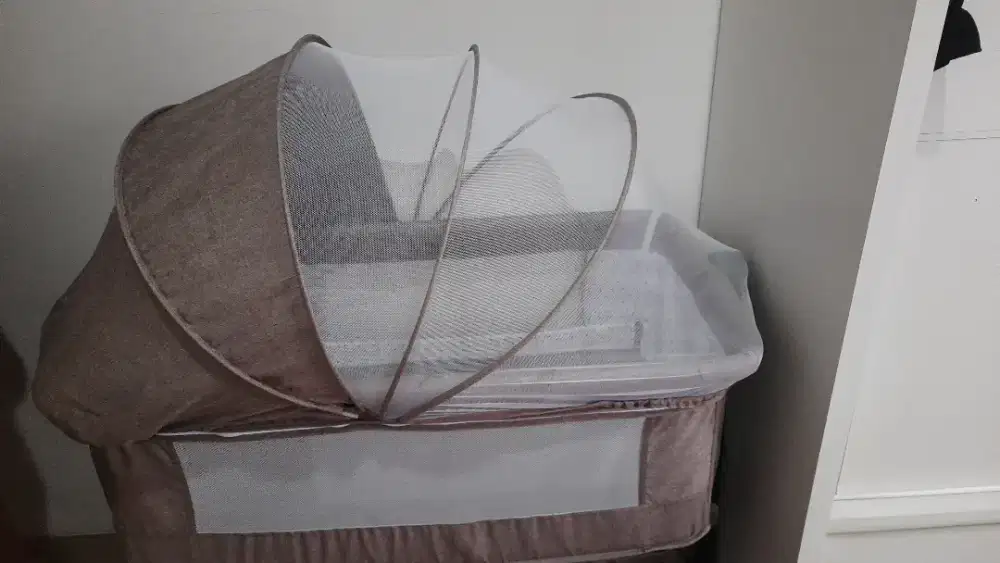 DI JUAL CEPAT !!! Box bayi portabel [Tempat tidur bayi]