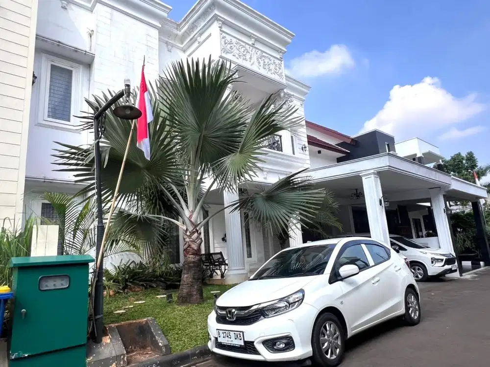 Rumah Classic Modern dalam cluster dgn Private Pool di Pejaten Barat