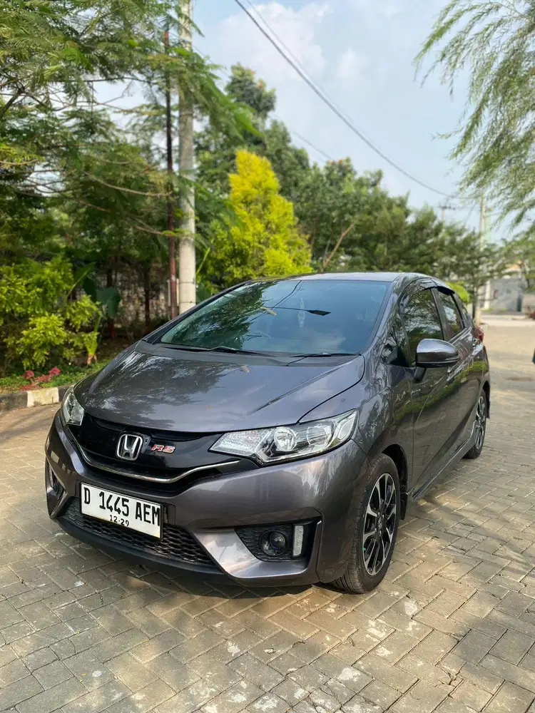 Honda Jazz Rs Cvt 2016 GK5 Abu antik mulus terawat low km matic AT