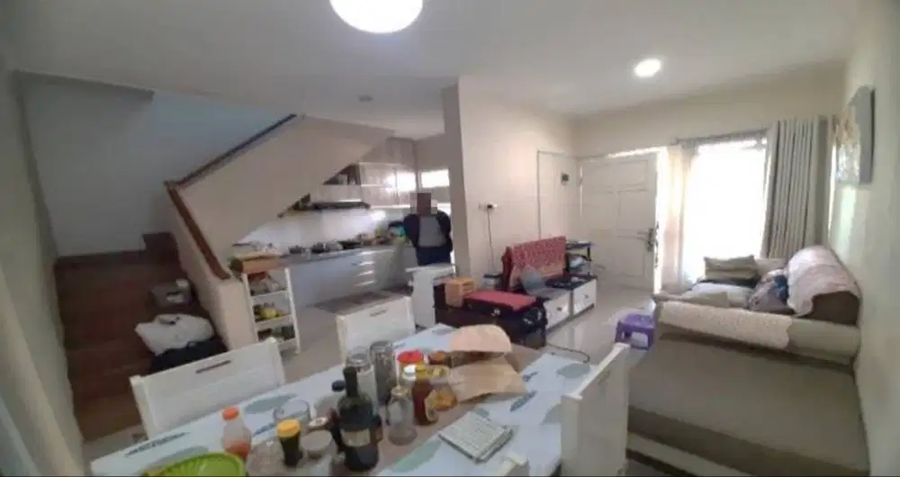 Dijual rumah siap huni ,furnished dekat Sumarecon dan kereta cepat