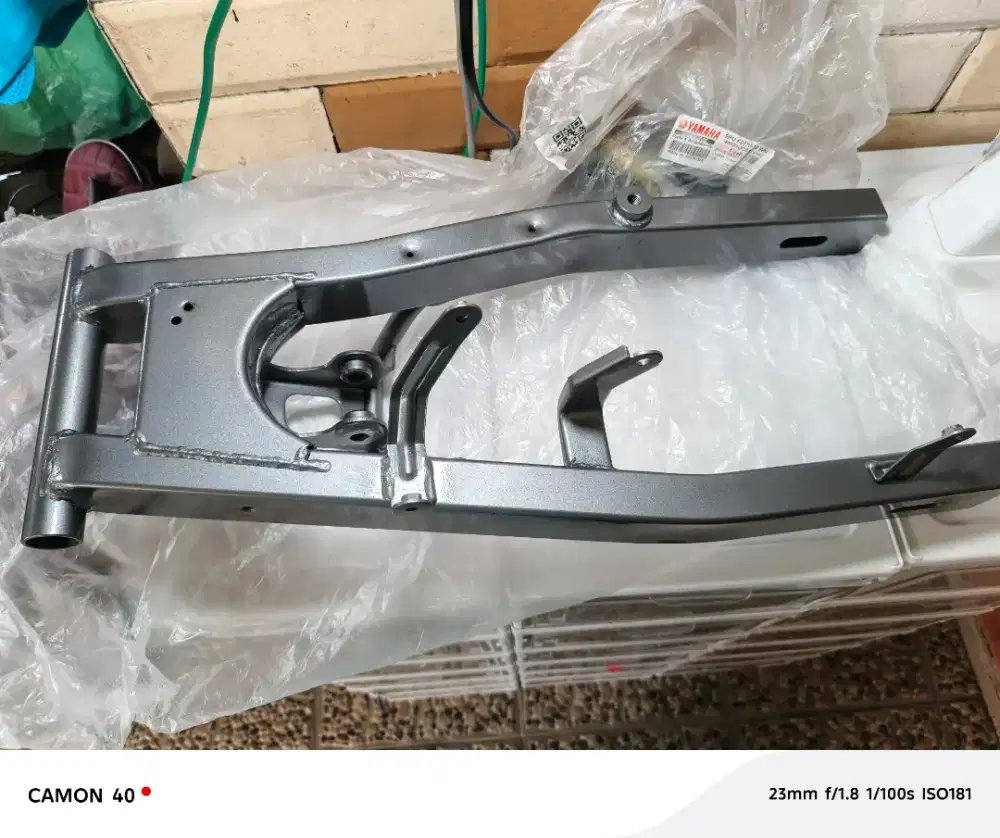 Swingarm yamaha 125Z original made in malaysia