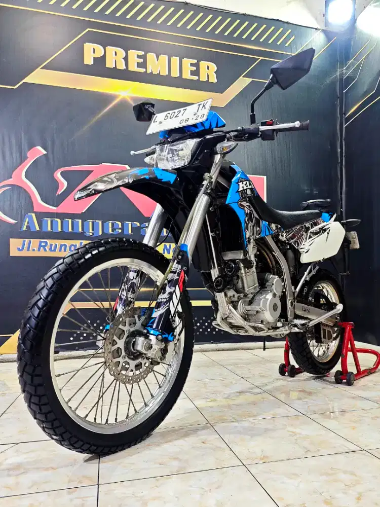 Klx 250 cc Pecinta trabas sejati Power maximal. Anugerah motor rungkut