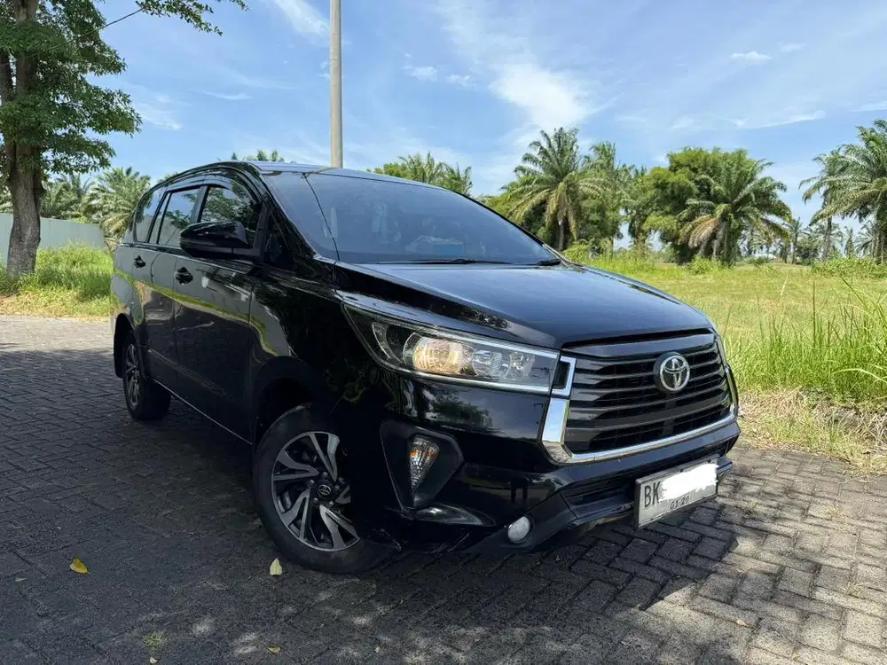 Innova reborn diesel 2023/2024 2.4 G A/T hitam.