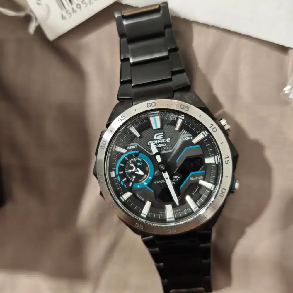 Edifice ecb 2200 dd 1 adf like new