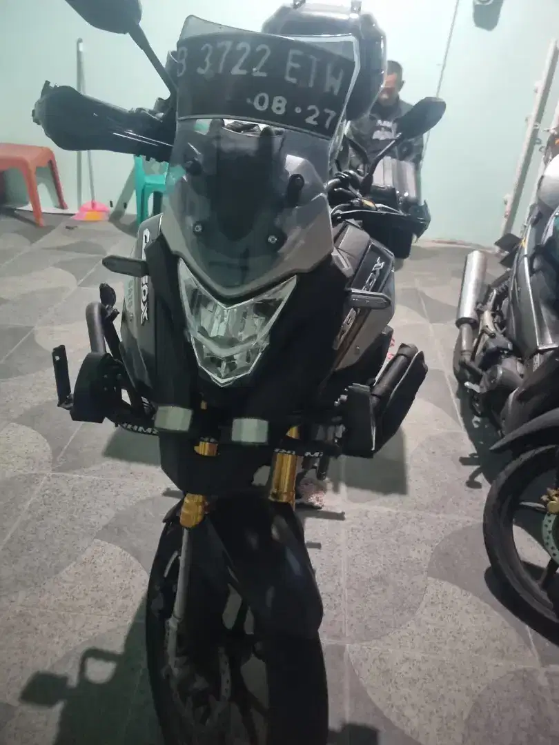 Motor CB type x istimewa plus box 3