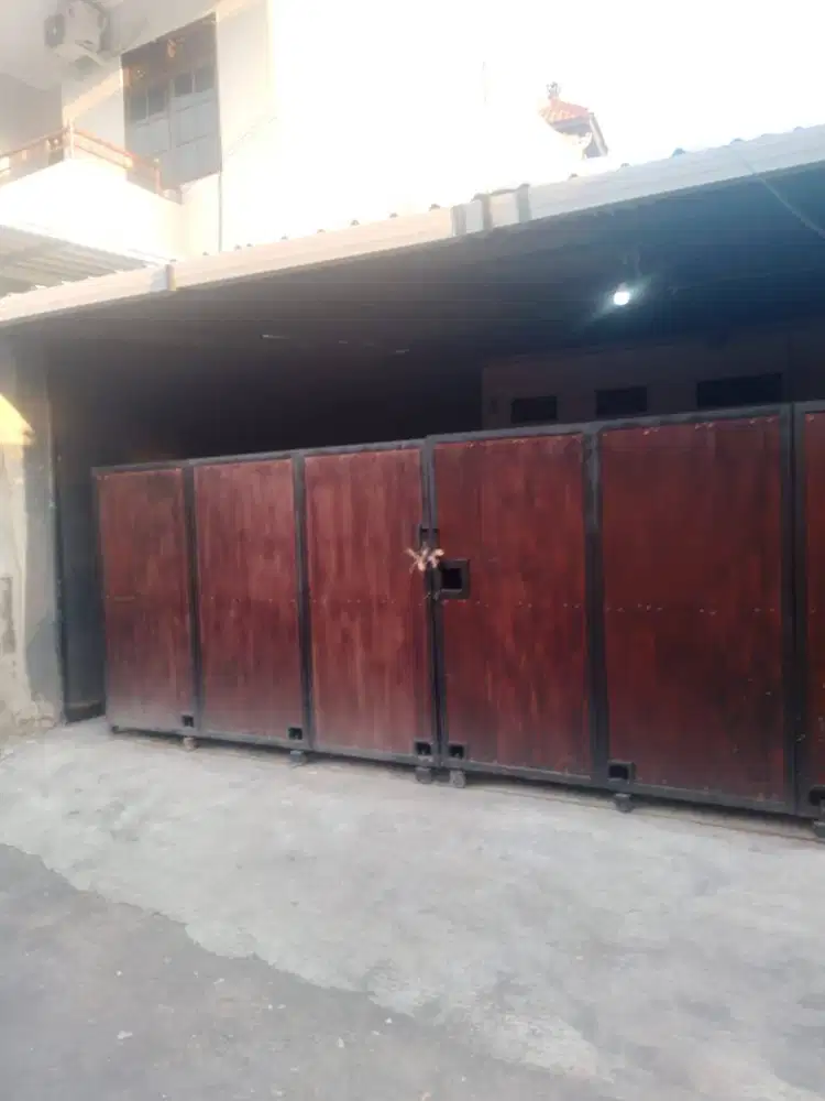 Dikontrakkan Rumah Lokasi Br.Pesanggaran Dekat Tol dan Indonesia Power