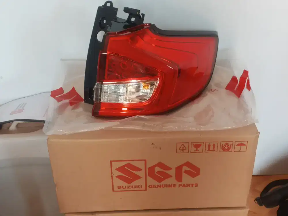 Stoplamp Kanan Suzuki Ertiga, XL 7 SGP