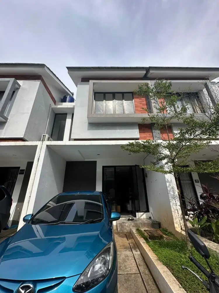 Over kredit rumah 2 lantai semi furnished