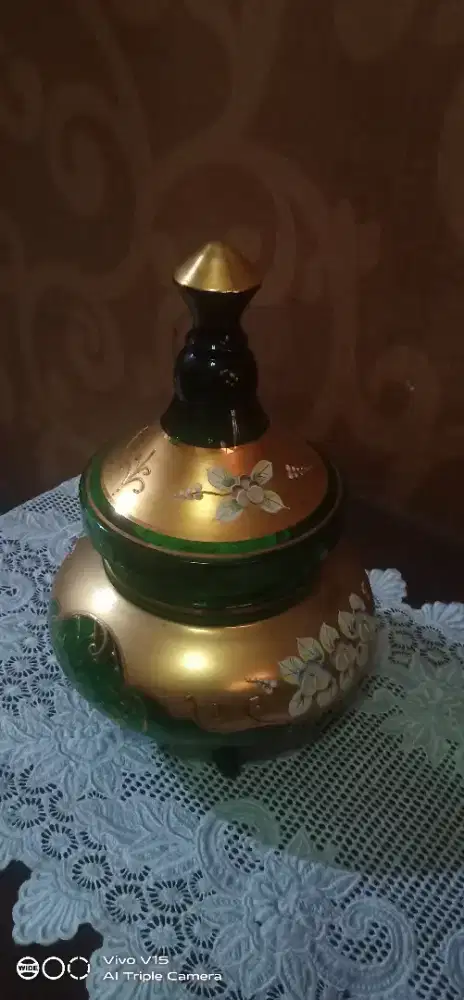 Cristal warna hijau mantap