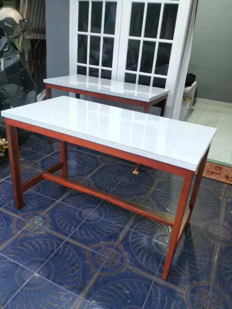 Meja makan bahan hpl ukuran 60x120cm tg 75cm