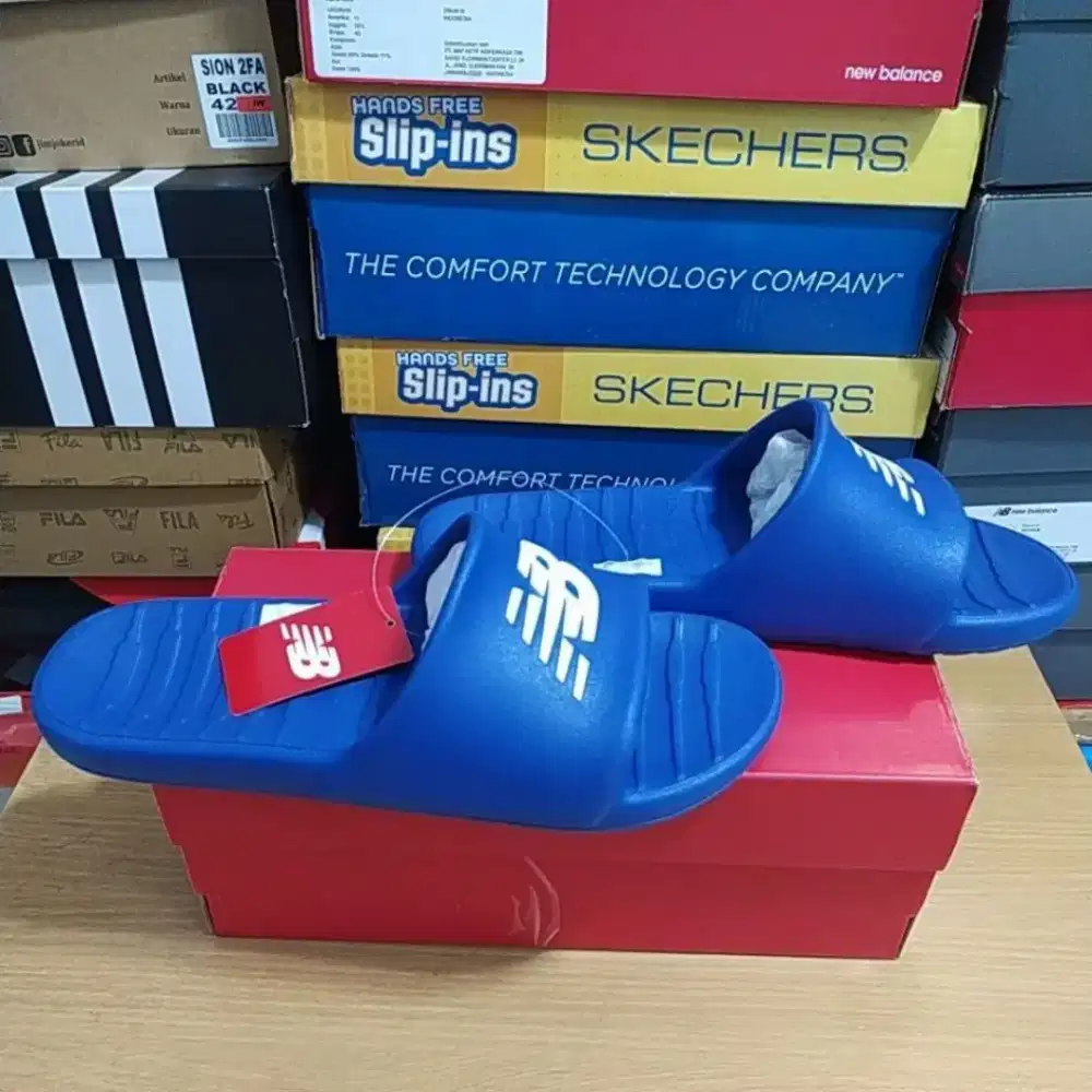 Sandal new balance original