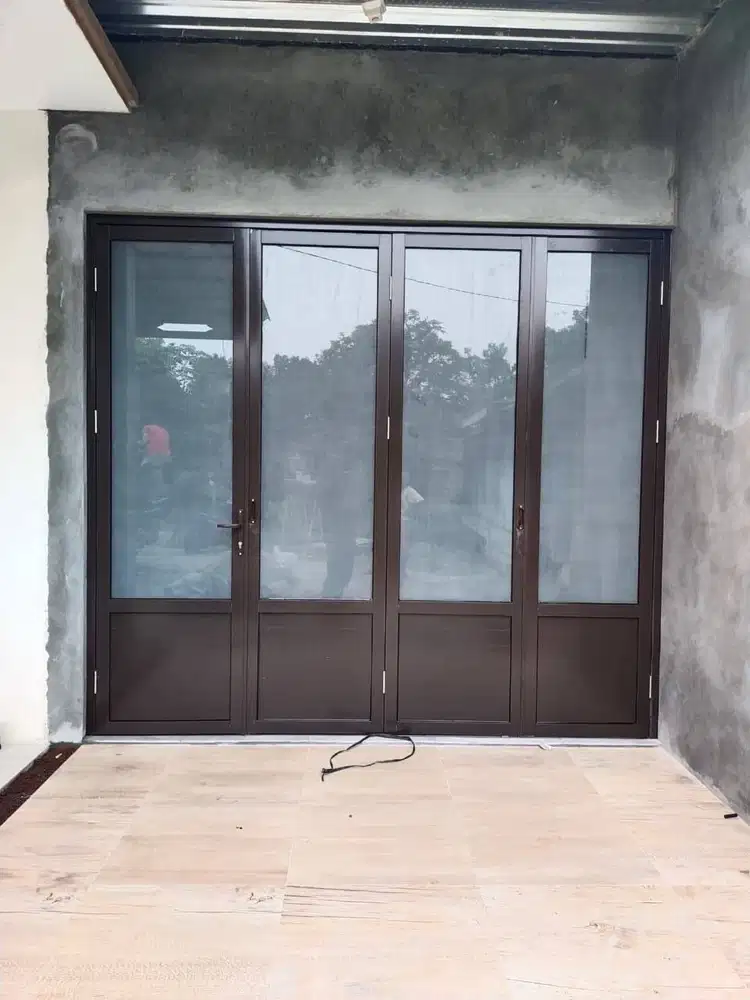 Pintu Sliding Aluminium Kaca