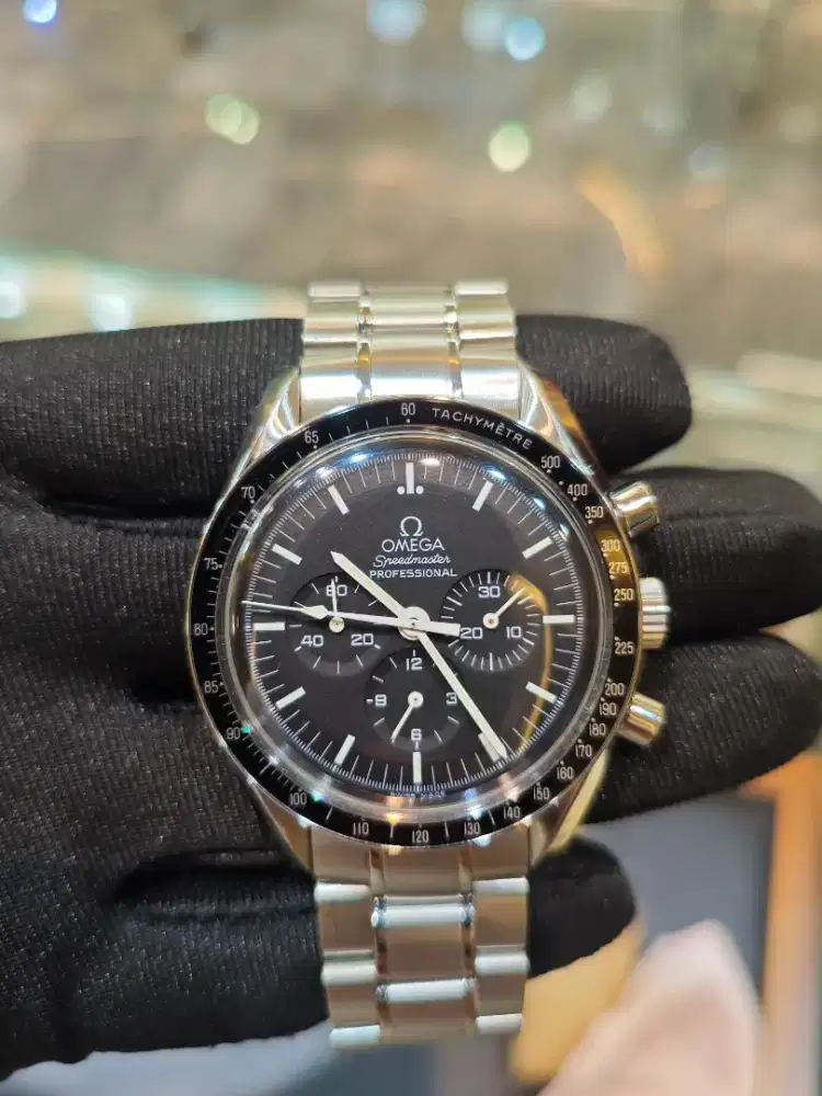 Omega Speedmaster Professional Manual Winding