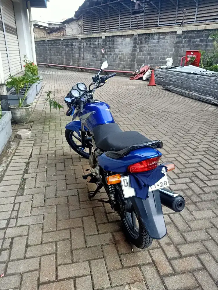 DIJUAL MOTOR BEKAS BERKUALITAS MEGAPRO PRIMUS TAHUN 2008