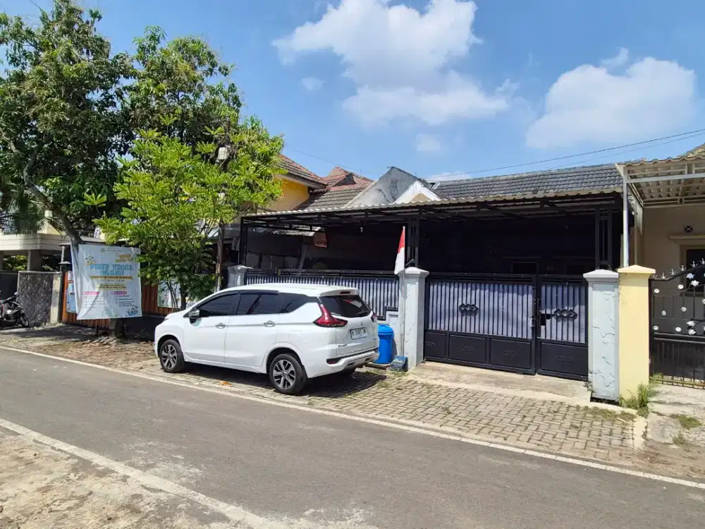 Rumah Murah Row Jalan Kembar Area Perumahan Sulfat Agung Luas 155 m2