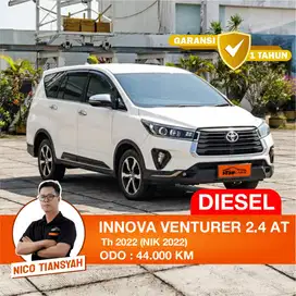 TOYOTA INNOVA VENTURER 2.4 AT (Diesel)