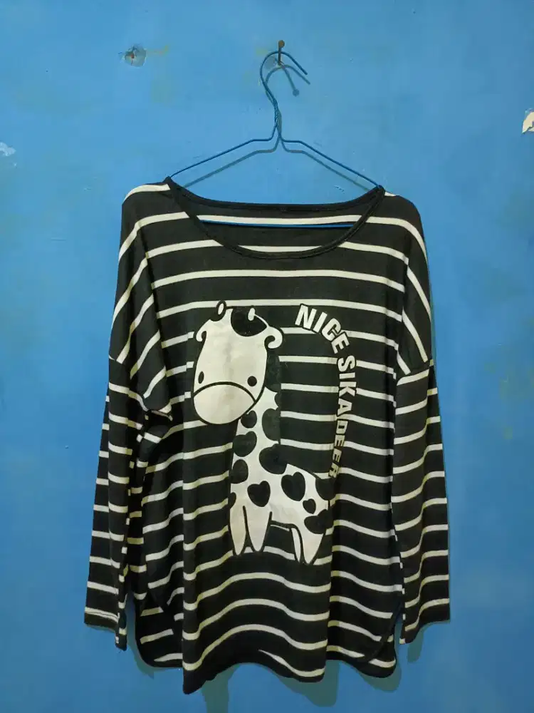 Atasan / Baju / Kaos Preloved