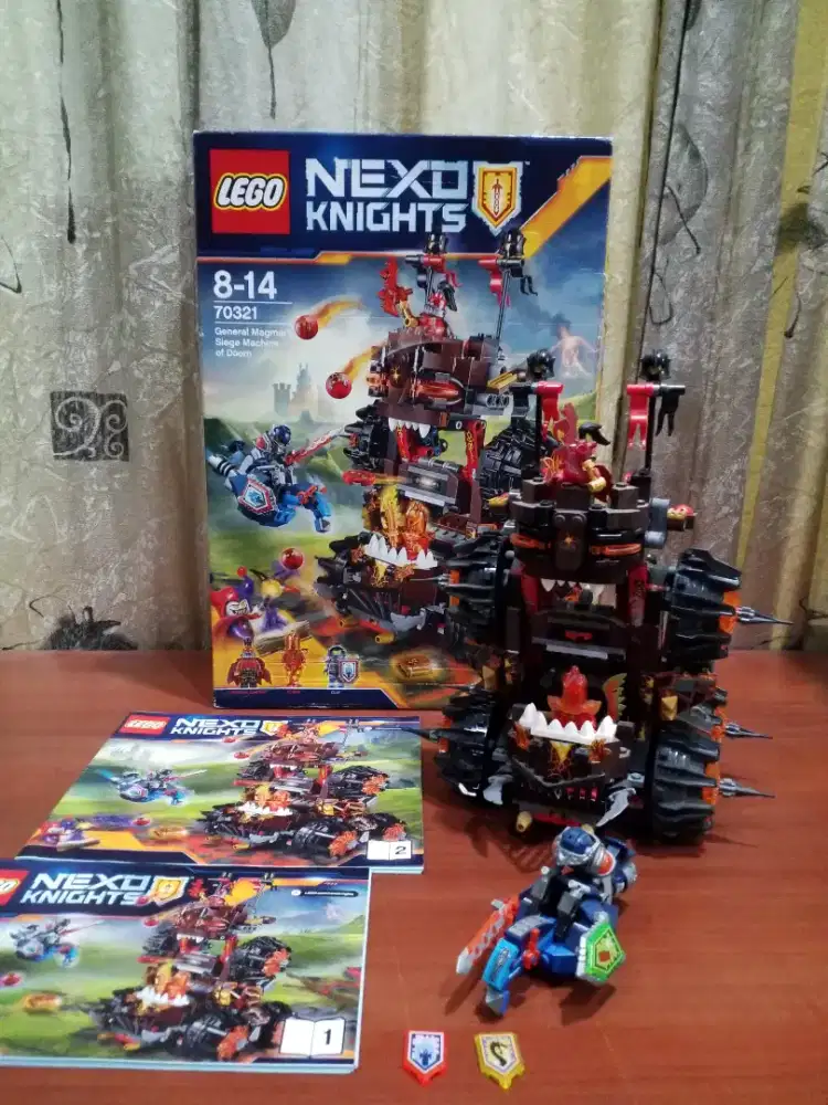 Lego nexo knights - 70321 - general magmar's siege machine of doom