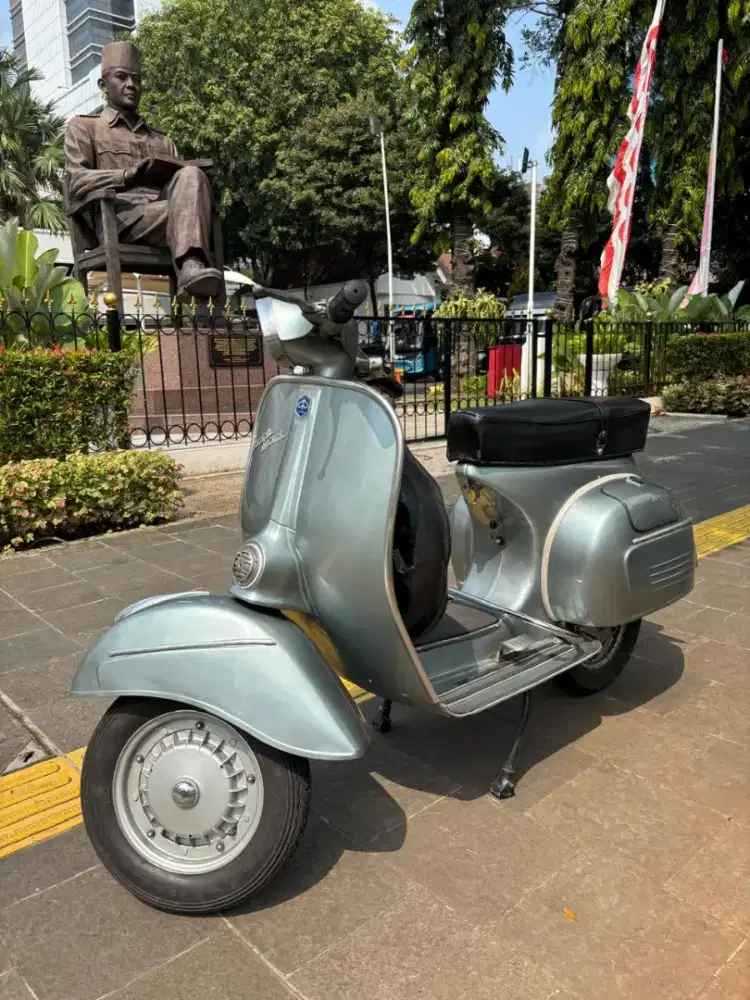 Vespa sprint latin 1971