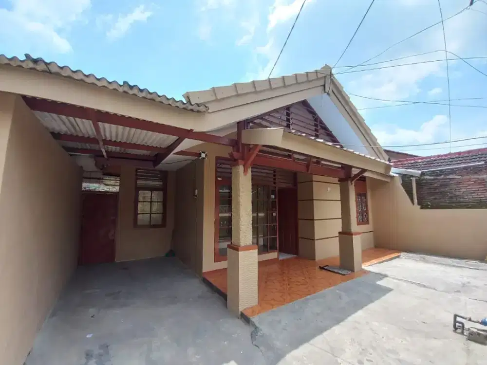 Dikontrakkan rumah di Jl. Danau Paniai Sawojajar