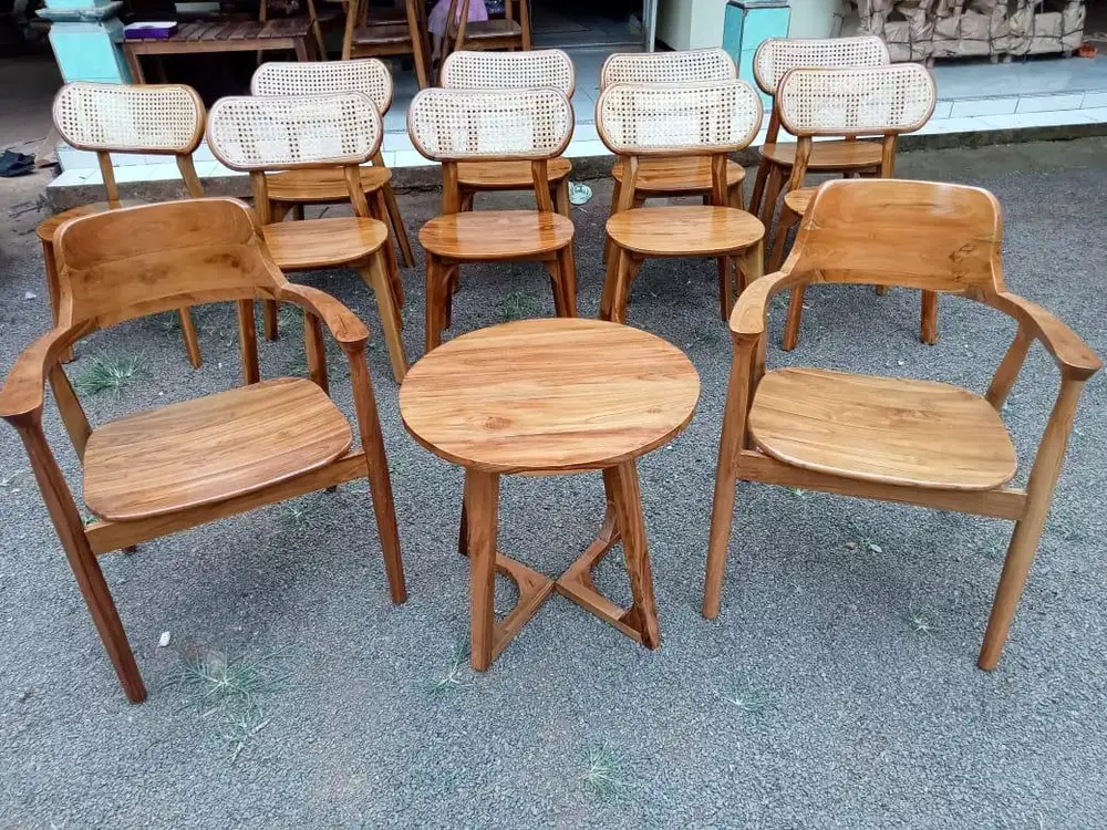 Kursi Kafe Herosima kursi Kafe kacang kombinasi rotan bahan kayu jati