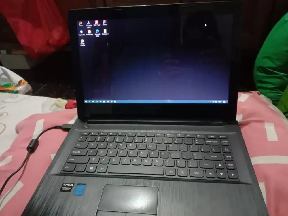 Laptop lenovo second